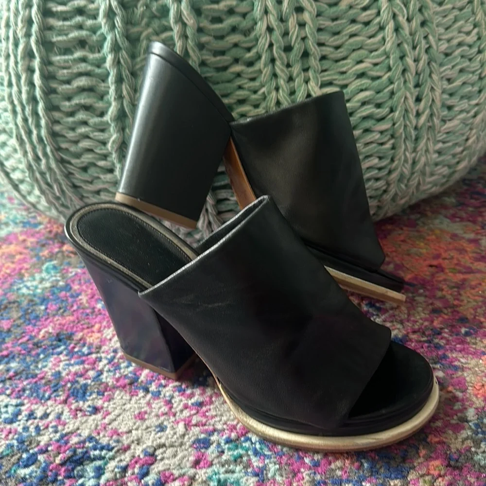 🖤Clergie Heeled Mules🖤 - Picture 4 of 17